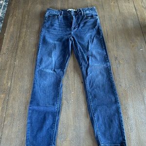 Hidden Skinny Jeans - Brand New - Size 29